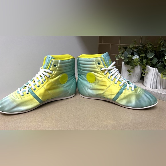 Nike RETRO Style Hijack Mid Women’s High Top Trainers Size US 7.5 RARE!! - Picture 3 of 15